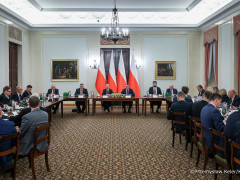 Przedstawiciele Związku Powiatów Polskich na spotkaniu w Kancelarii Prezydenta RP, 21 listopada 2025 r., Warszawa: 1