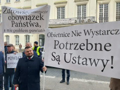 Protest w obronie szpitali powiatowych, 3 marca 2026 r., Warszawa: 22