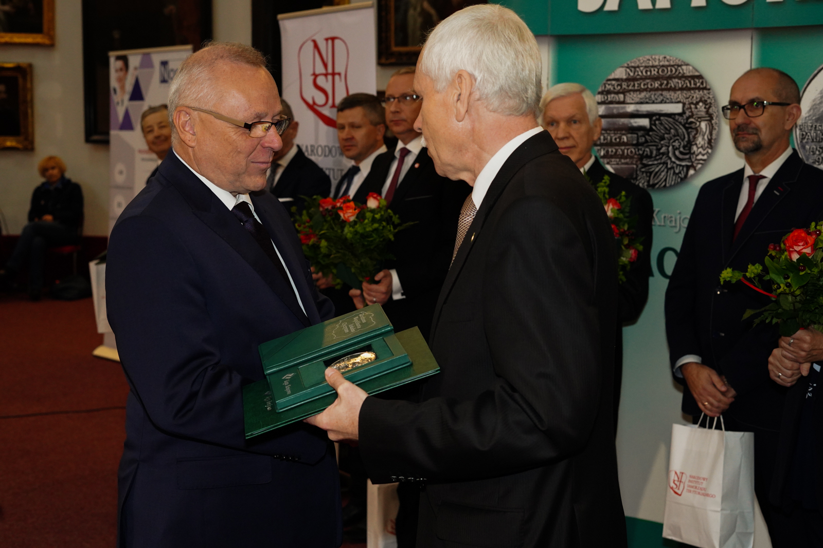 Prezes ZPP Andrzej Płonka odznaczony Samorządowym Oskarem, Starosta Józef Jodłowski z wyróżnieniem